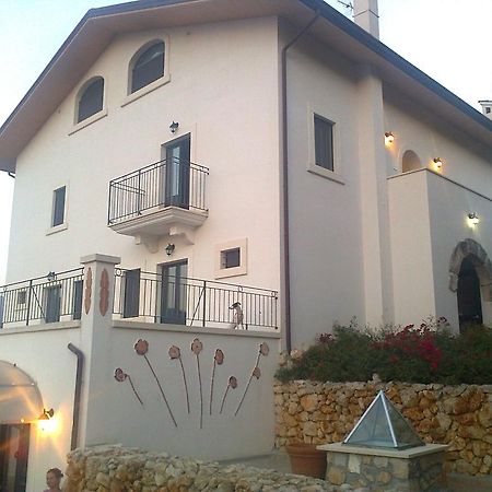 Villa Locanda Dell'Asino D'Oro à Sulmona Extérieur photo